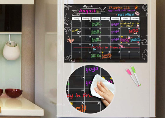 Calendario magnetico per la cucina