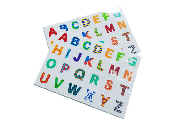 Alfabeti e numeri riutilizzabili Eco-friendly TPE Lettere e numeri statici Adesivi non tossici Materiale morbido durevole per scuole